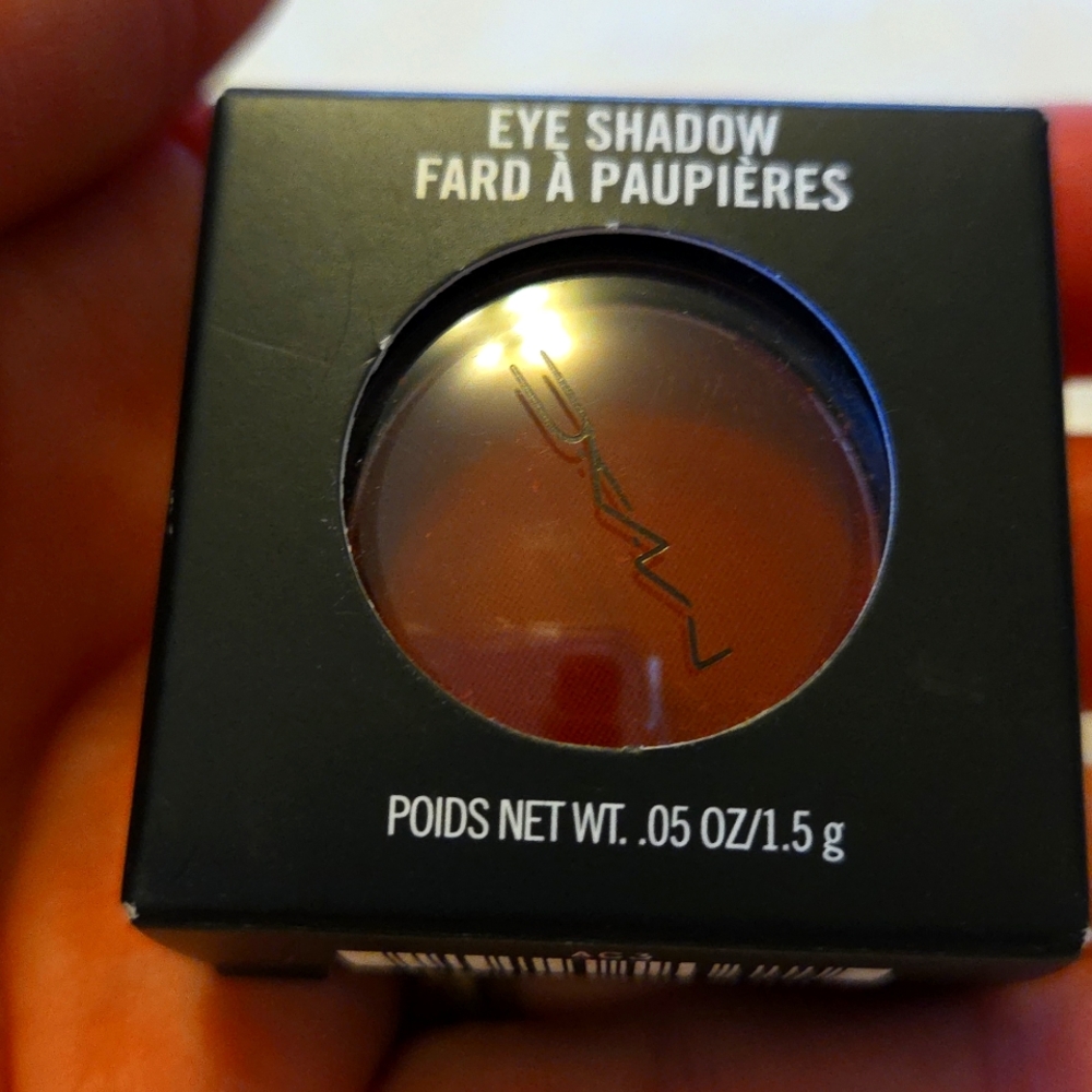 MAC Eye Shadow in Haute Sauce